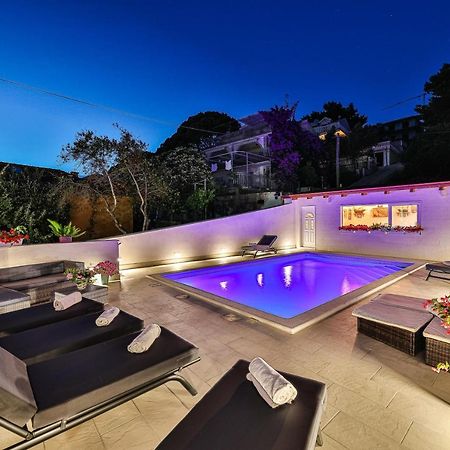 Apartments Villa Nea Leona トロギール エクステリア 写真