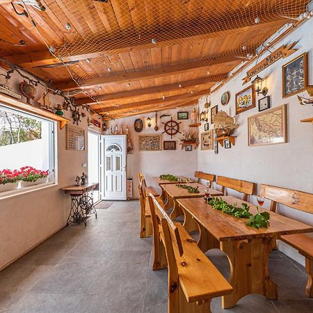 Apartments Villa Nea Leona トロギール エクステリア 写真