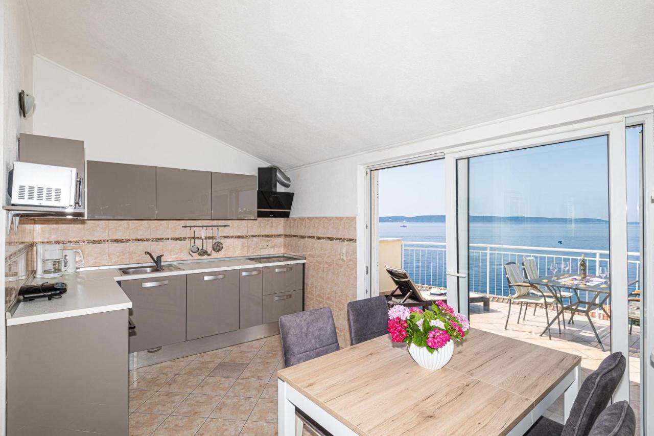 Apartments Villa Nea Leona トロギール エクステリア 写真